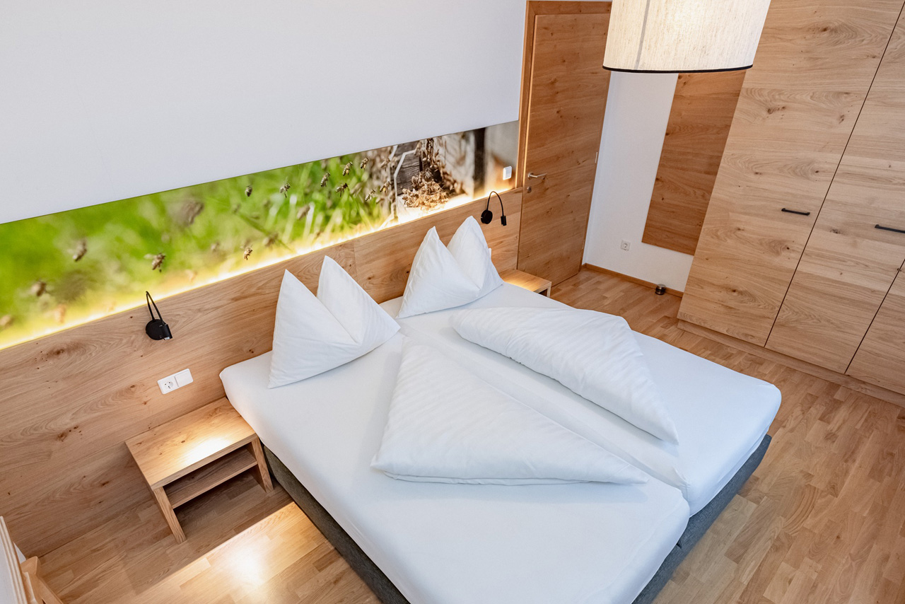 kronhofer-apartments_lavendel_bett
